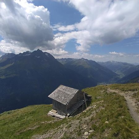 Villa Arlberghaus Rocks Flirsch Exterior foto